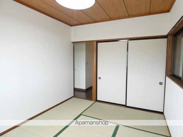 磐田市 2階建 築41年の内装写真