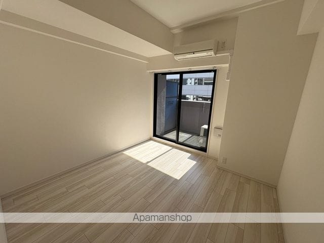 SーRESIDENCE新大阪WESTの内装写真