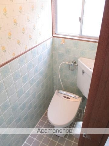 名張市 2階建 築47年の内装写真