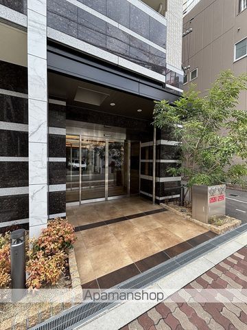 サムティ京橋CLEARの玄関写真