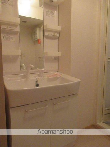 和歌山県和歌山市井辺[2LDK/63.43m2]の洗面所