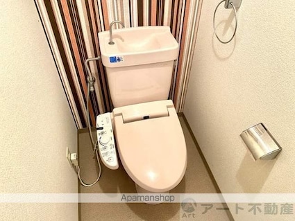 エクシード久万ノ台[2DK/49m2]のトイレ