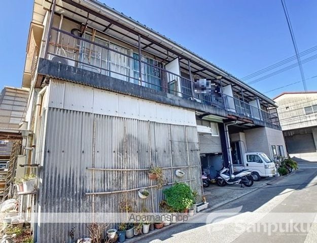 高池アパートの外観写真