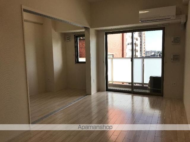 Tiara本町の内装写真