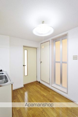 ファミールハイツ栗本1の内装写真