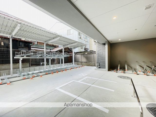 エスリード泉 外堀通の玄関写真