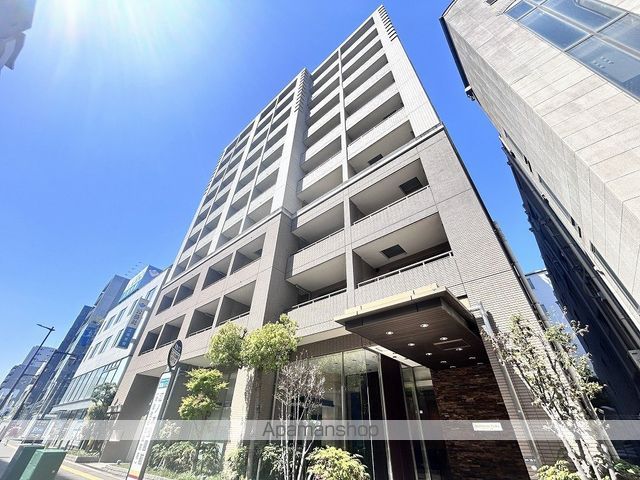 APARTMENTS ESAKAの外観写真