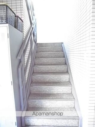 リブレス明神町　旧かぴーハイツＫＡＮＢＥ[事務所/48.66m2]の共用部4