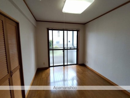 マンションモトマチ[3LDK/68.9m2]の内装3