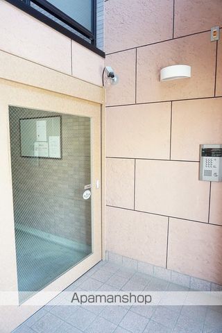 ヴィーノPARTIIの玄関写真
