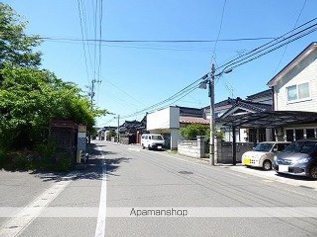 ラ・ドマーニの周辺写真