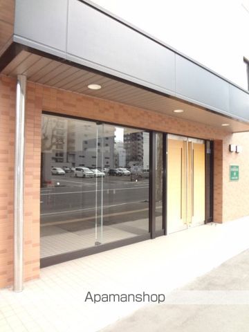 エナコート知事公館前の玄関写真