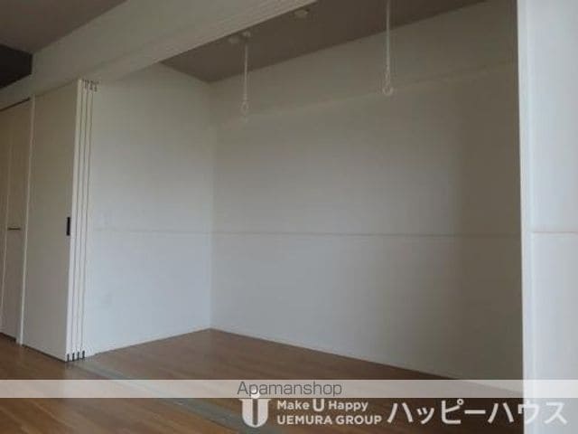ノイエス ラントの内装写真
