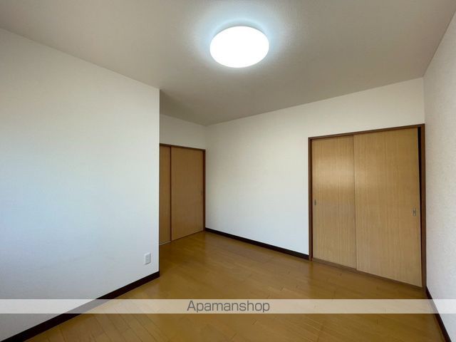 detached 北海道中川郡幕別町札内桂町569-111

地図を見る