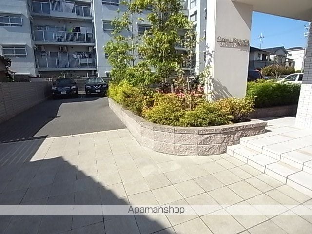 クレスト園田の玄関写真