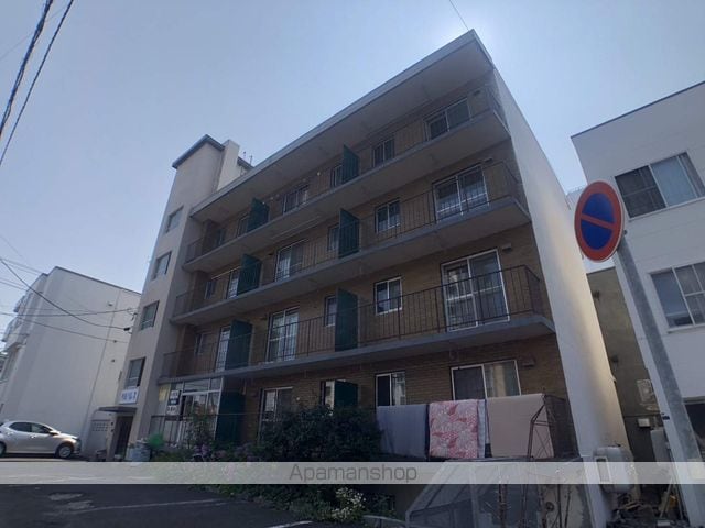 内藤パレスの外観写真