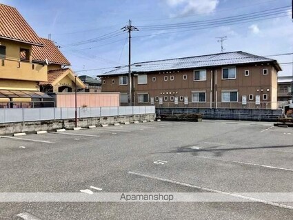 グランデネーロ[1K/31.5m2]の駐車場1