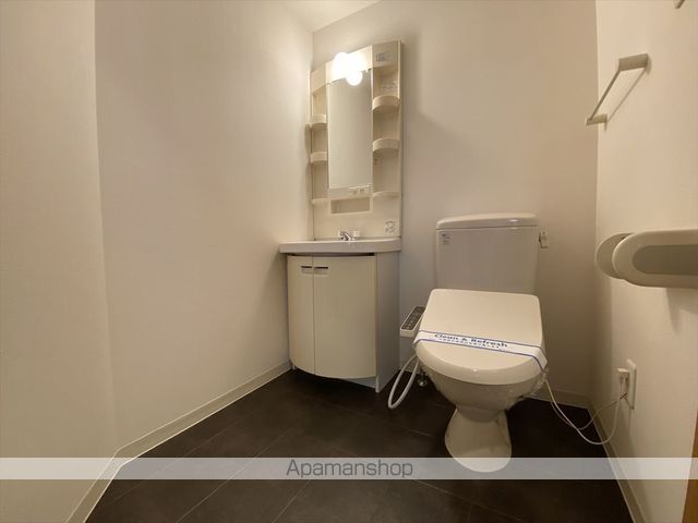 アーバンフラッツ新栄の内装写真