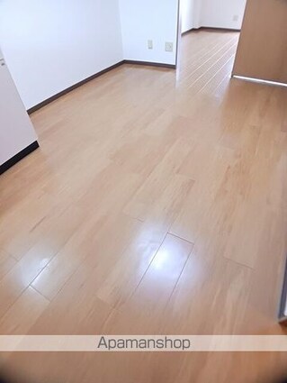 ローフィルド[1DK/37m2]のリビング・居間