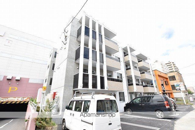 メニーズコート栄町プレミアの外観写真