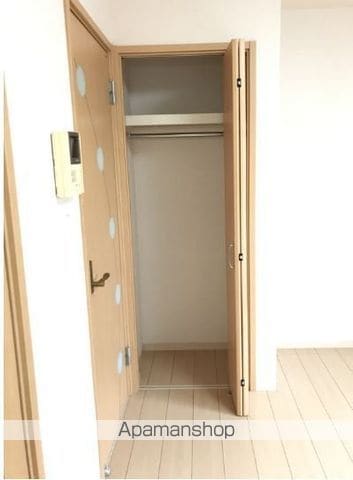 ランドヒルズ横浜B棟の内装写真