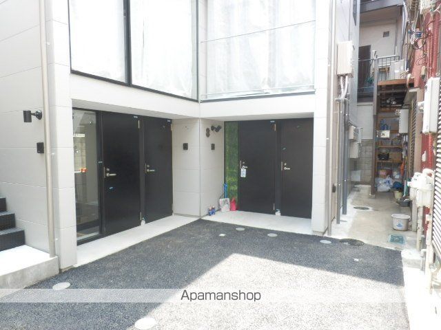 ハウス・ホンマチの外観写真