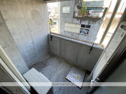 フェリス本町通り[1R/35.97m2]のバルコニー