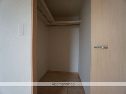 ラフレシール　トレス[1LDK/44.55m2]の収納