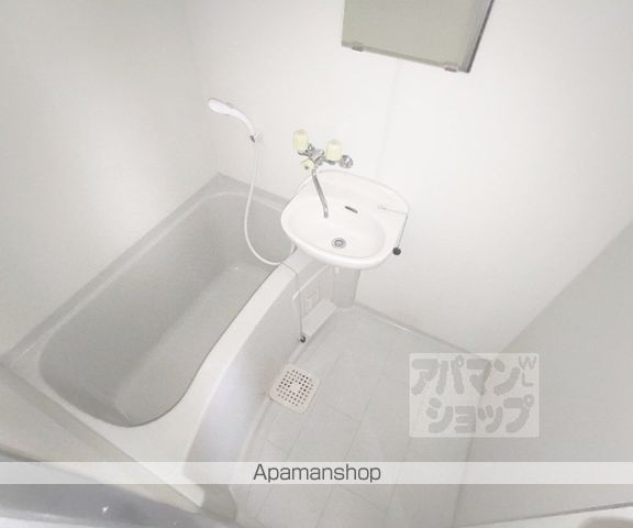 高辻ロイヤルフラッツの内装写真