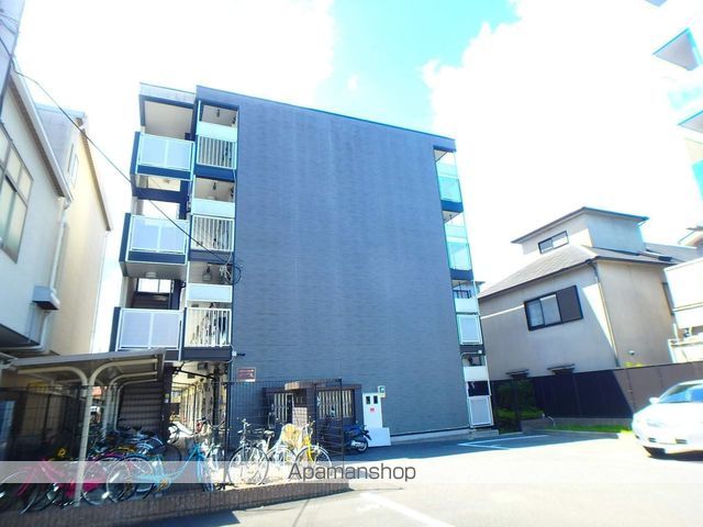 レオパレスドリームハウス枚方の外観写真