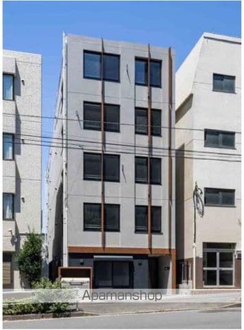 CREAL高田馬場IIIの外観写真