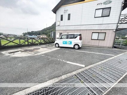 岡山県倉敷市児島宇野津[2DK/50.32m2]の駐車場2