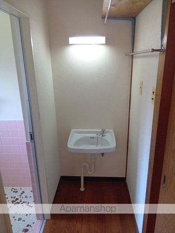 西岡マンションの内装写真