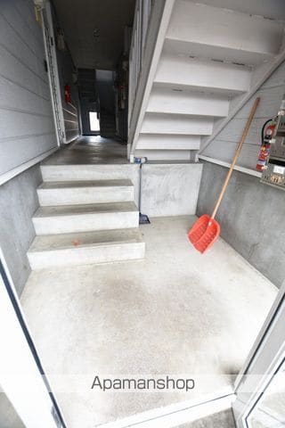 五稜郭パークハイツの玄関写真
