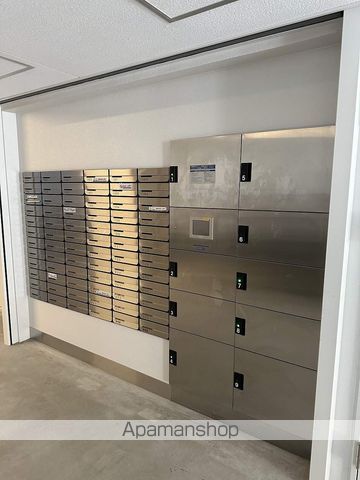 セレニテ堺筋本町リアンの内装写真