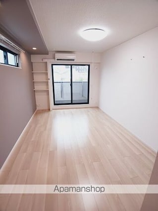 クルール[1K/31.21m2]のリビング・居間