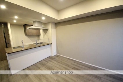 ザ・パークハビオ新高円寺[2LDK/73.45m2]の共用部3