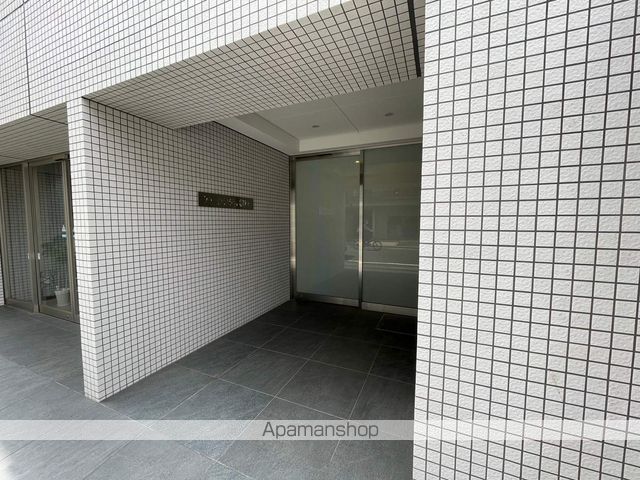 アークシティ松戸の玄関写真