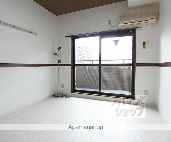 アクティ堀川の内装写真