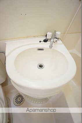 ラメゾンコマ[1R/22.36m2]の洗面所