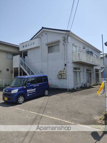 岩成ハイツの外観写真