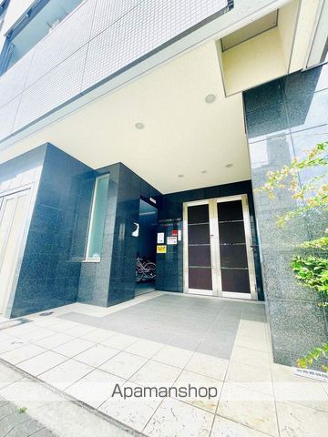 モデラート清水の玄関写真