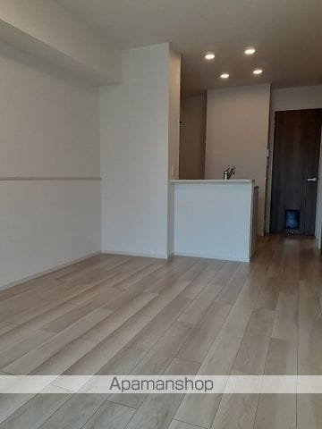 PLAIN 桃の木の内装写真