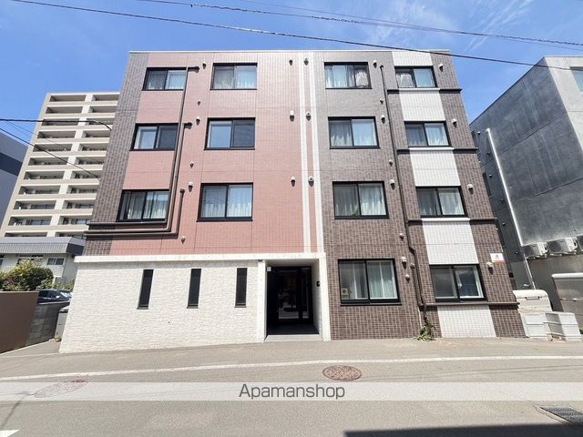 ラグゼマルヤマの外観写真