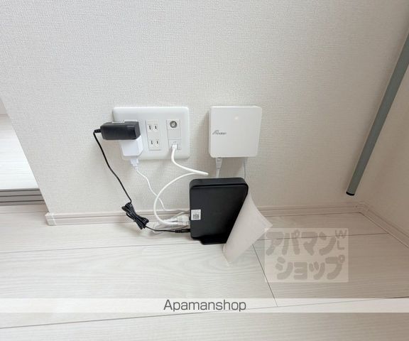 ハーモニーテラス深草大亀谷万帖敷町の内装写真