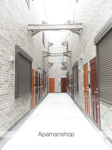 クリア立川の玄関写真