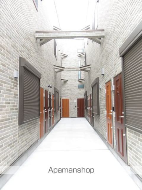 クリア立川[1R/23.4m2]のエントランス2