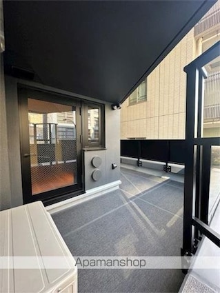 ＺＯＯＭ信濃町[1K/33.24m2]のバルコニー