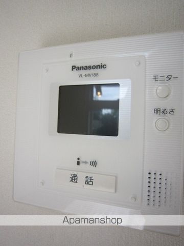 長屋アパートメントHACHIの内装写真