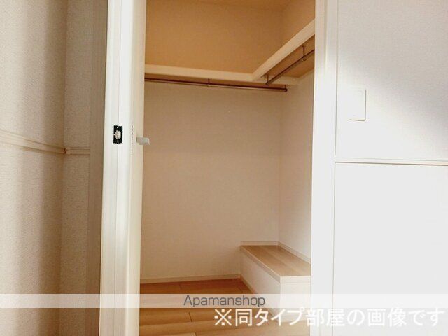 ミニョン フロル Aの内装写真